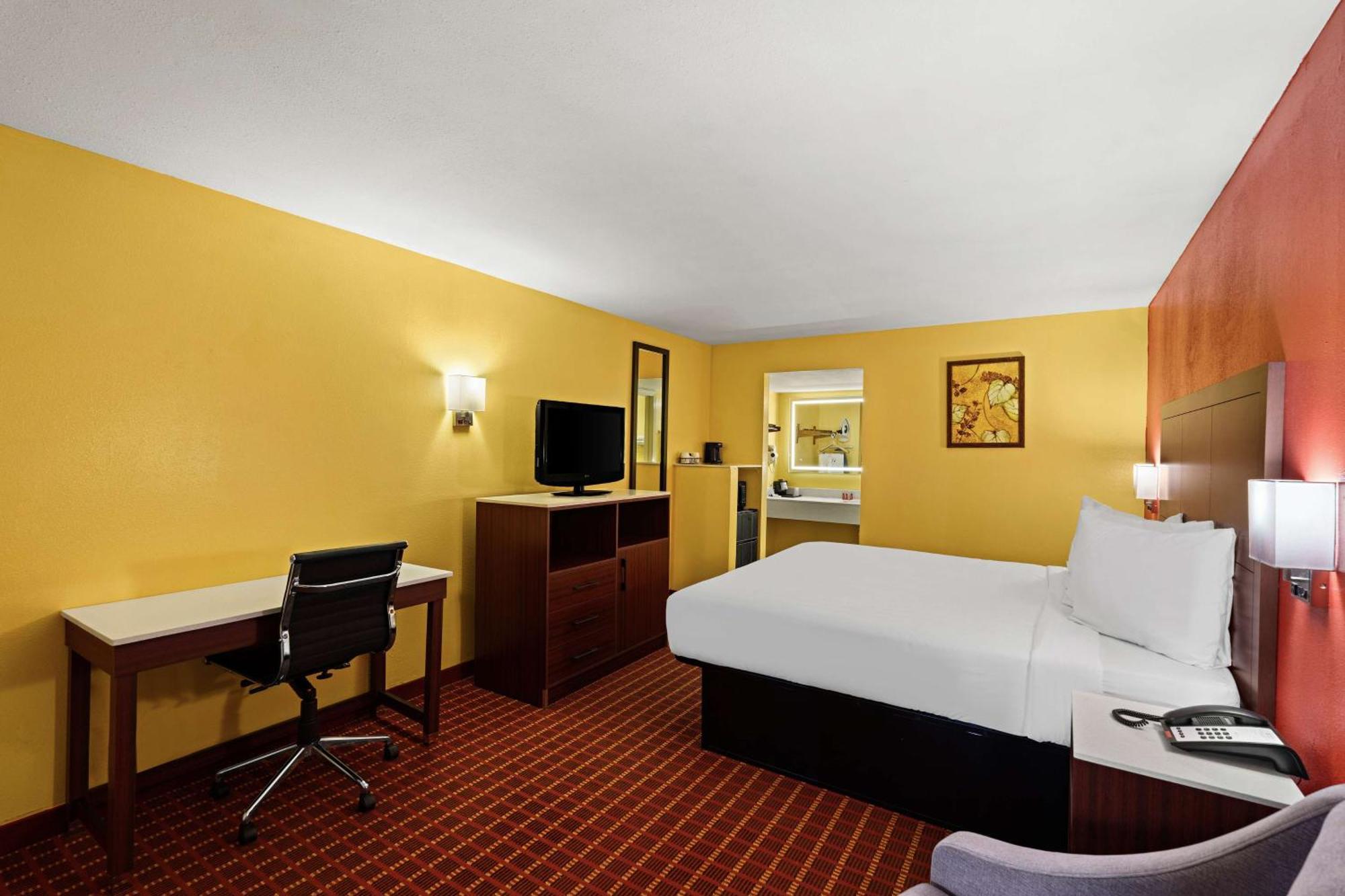 Surestay By Best Western Gulfport Bagian luar foto