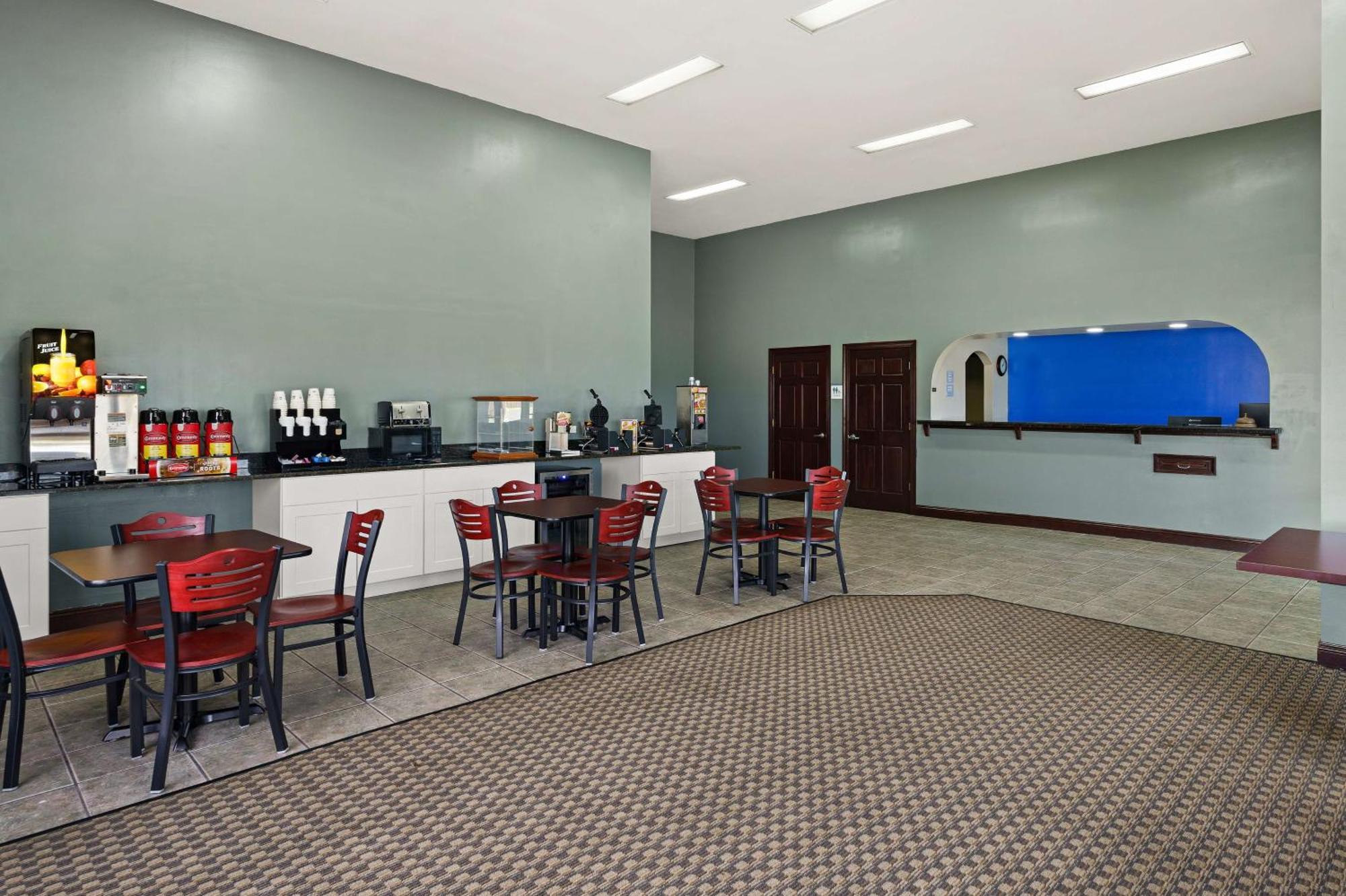 Surestay By Best Western Gulfport Bagian luar foto